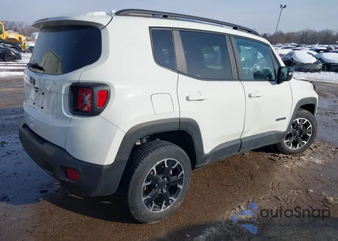 2023 Jeep Renegade Upland 4X4 z USA, uszkodzony, nr VIN ZACNJDB14PPP57159